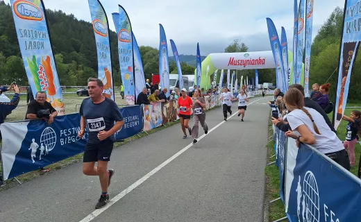 Bieg na 1 km cieszył się wielkim zainteresowaniem na Festiwalu Biegowym w Piwnicznej - 69
